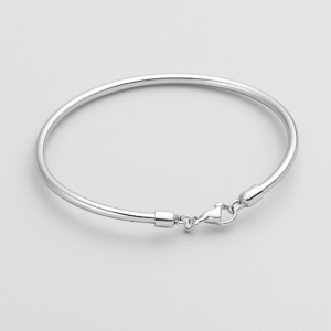 Pulseira Torcida Prata Polida Minimalista